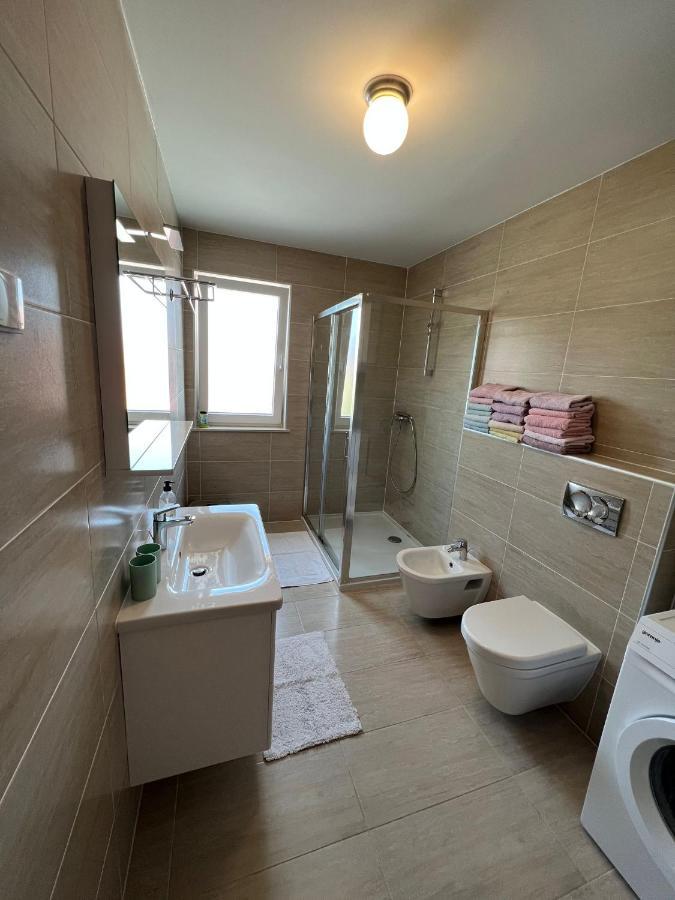 Apartman Sven Малинска Экстерьер фото